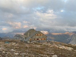 Cabanne Becs de Bosson